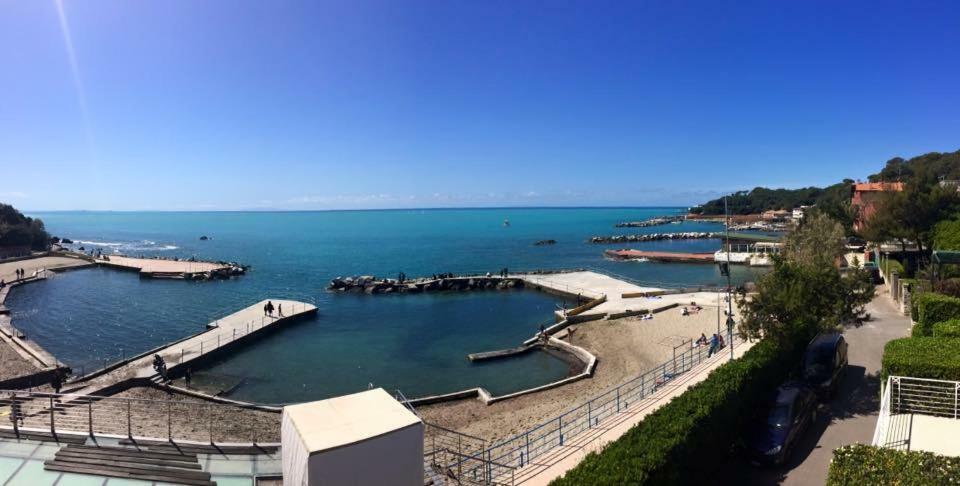 Appartamenti Fronte Mare 카스티글리온셀로 외부 사진